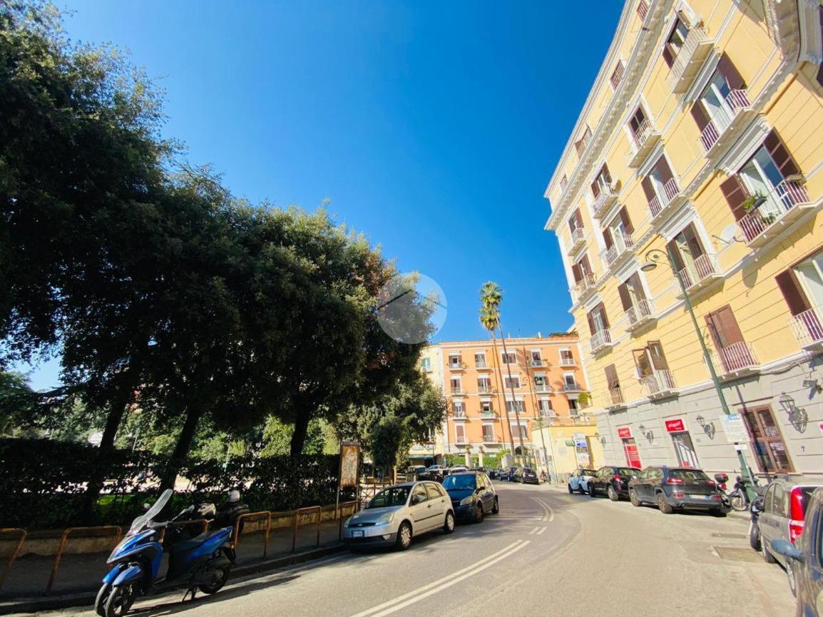 Joma House * Naples